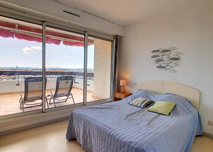 T2 Avec Terrasse, Climatisation Et Parking - Fr-1-715-22 Appartamento *