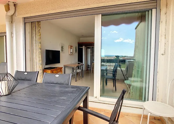 T2 Avec Terrasse, Climatisation Et Parking - Fr-1-715-22