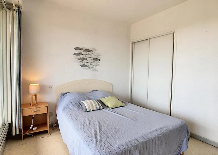 Appartamento T2 Avec Terrasse, Climatisation Et Parking - Fr-1-715-22 *