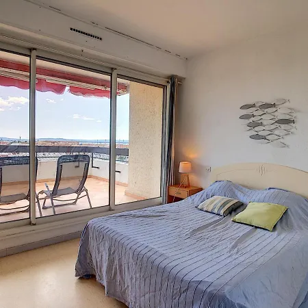 T2 Avec Terrasse, Climatisation Et Parking - Fr-1-715-22 Apartamento *