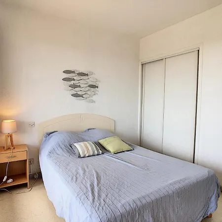Apartamento T2 Avec Terrasse, Climatisation Et Parking - Fr-1-715-22 *