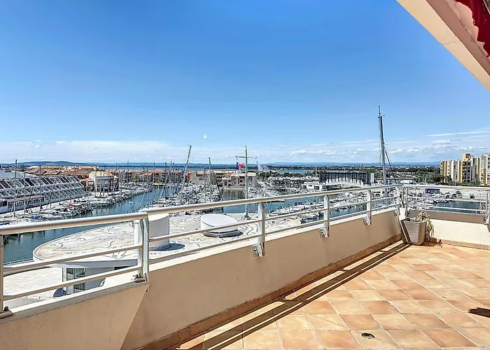 T2 Avec Terrasse, Climatisation Et Parking - Fr-1-715-22 Apartament